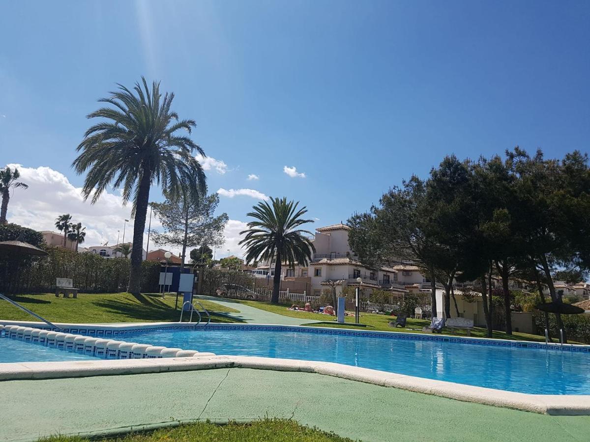 Casa Villamartin Blue Lagoon Dehesa de Campoamor  Exterior photo